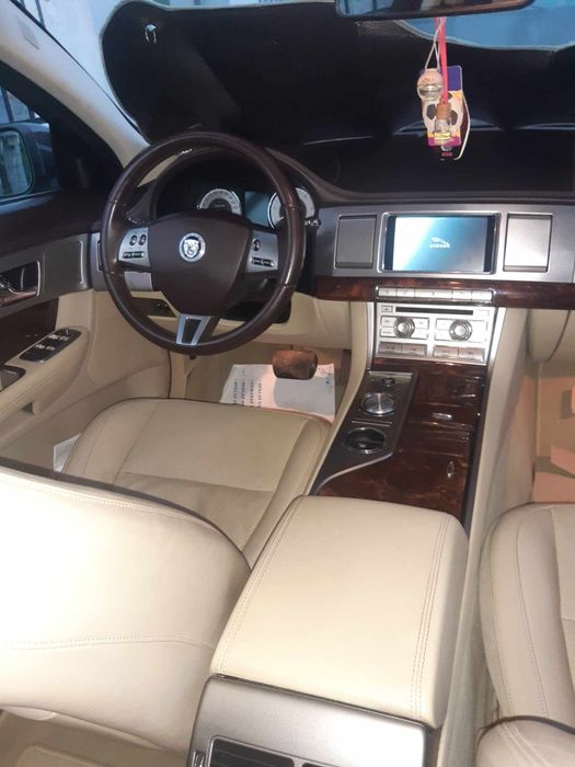 Vind sau schimb jaguar xf