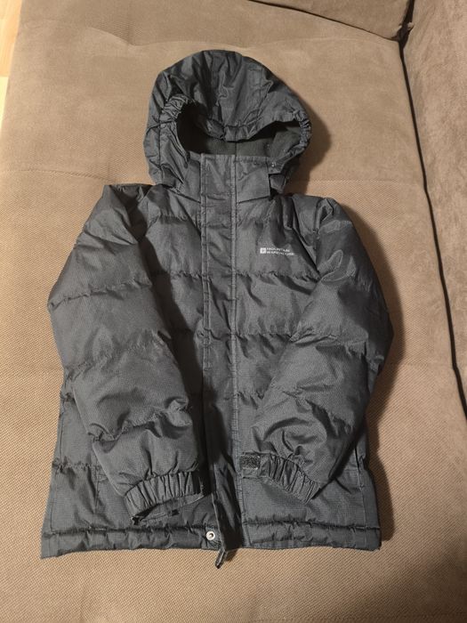 Geaca iarna Mountain warehouse 7-8 ani