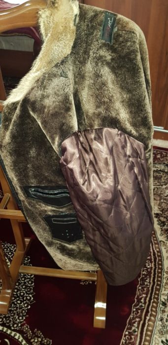 Кожаная эксклюзивный куртка дубленка с натуральным мехом