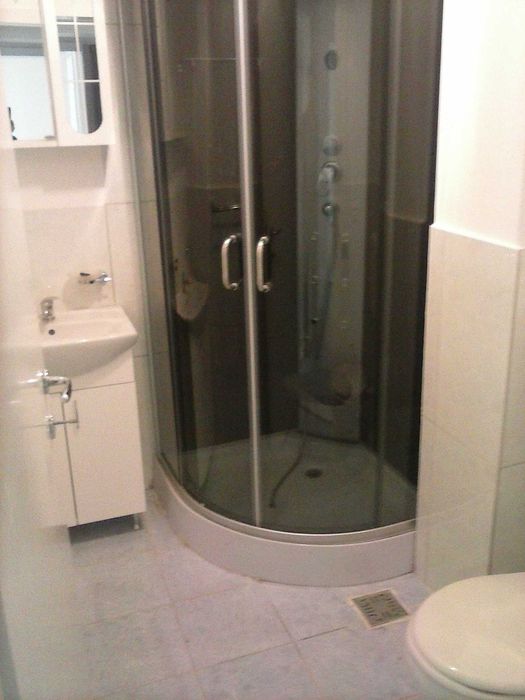 Apartamente de inchiriat