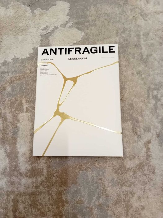 Album complet Le Sserafim Antifragile vol.2