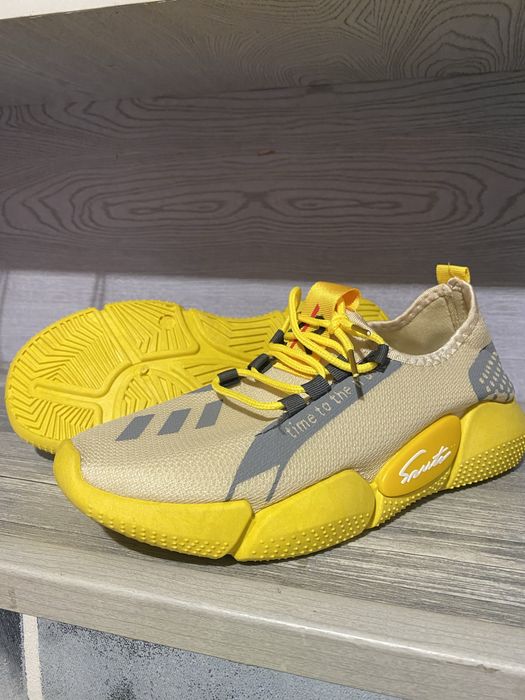 Кросовки новые унисекс