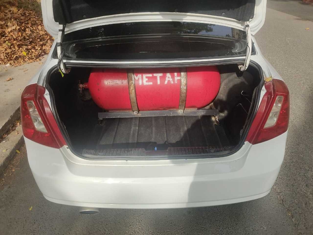 LACETTI 1.8 avtomat