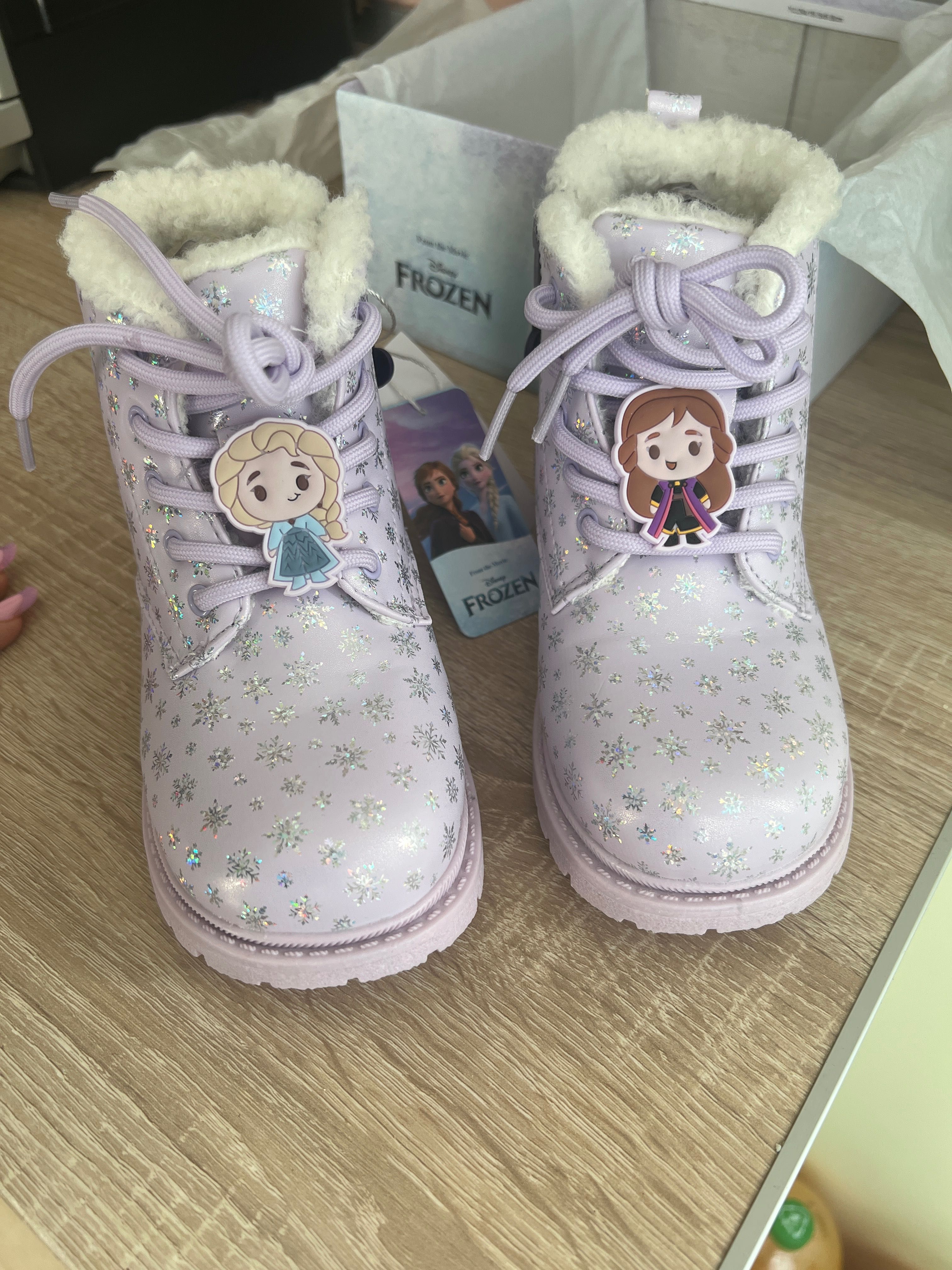 Топли ботуши Frozen