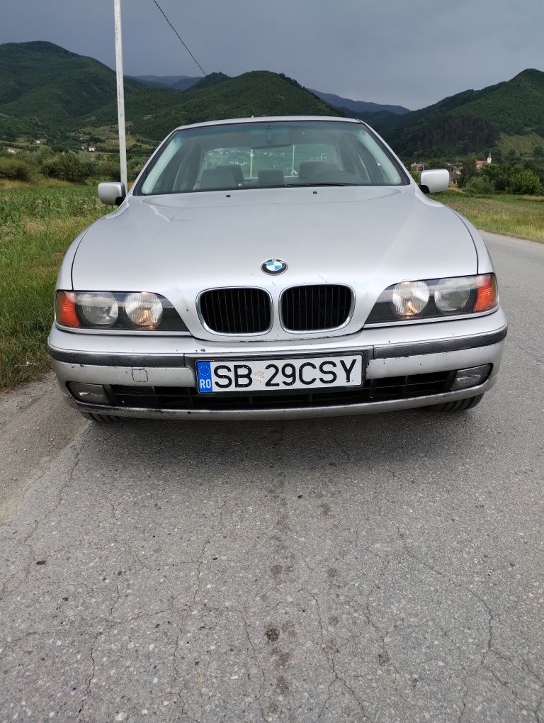 BMW e39 523i (2.5 benzină)