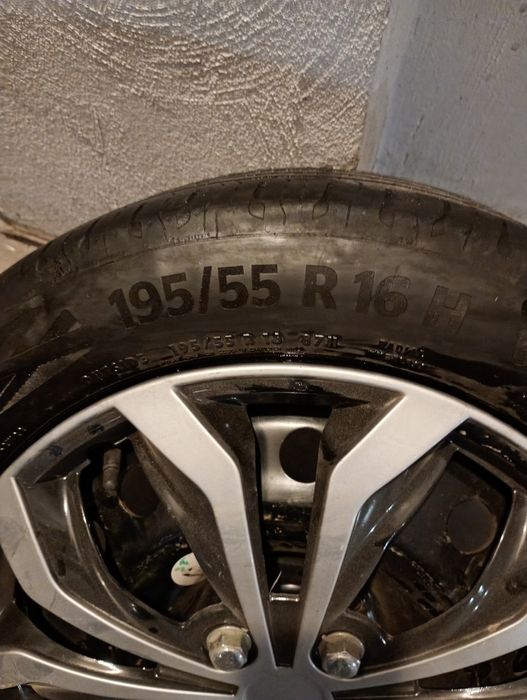 Cauciucuri și jante pentru Dacia