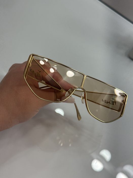 Fendi дамски слънчеви очила