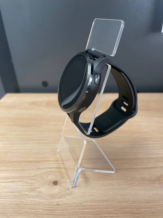 Ceas smart Garmin Vivoactive 3, Cod 110057