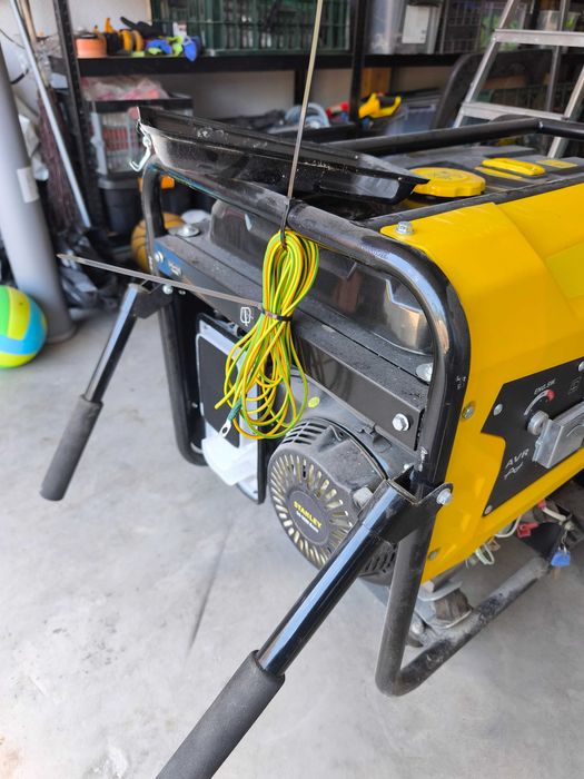 GENERATOR CURENT mono si trifazic Stanley SG5600B - 5KW - NOU