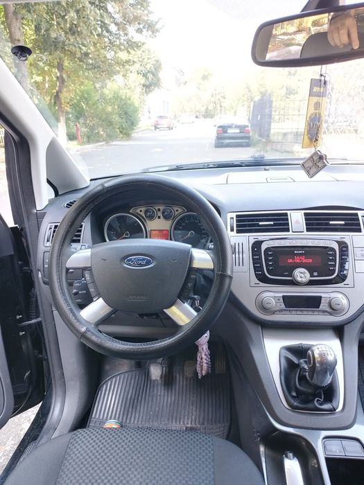 Vând Ford C Max Titanium