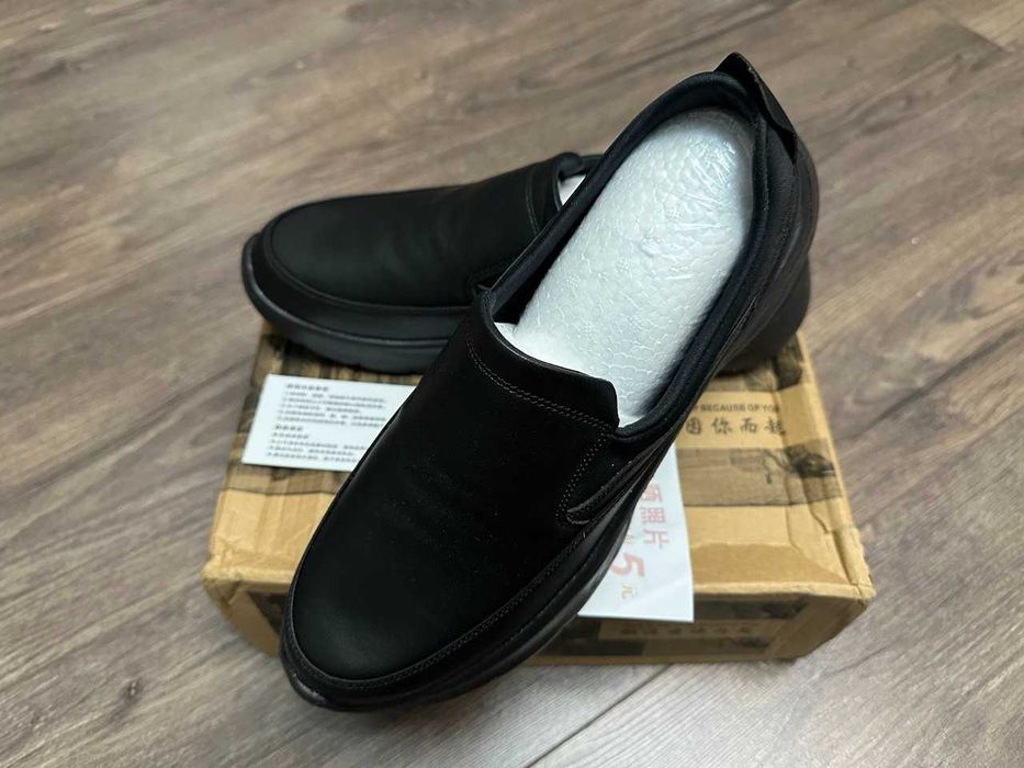 мужские новые кожаные туфли