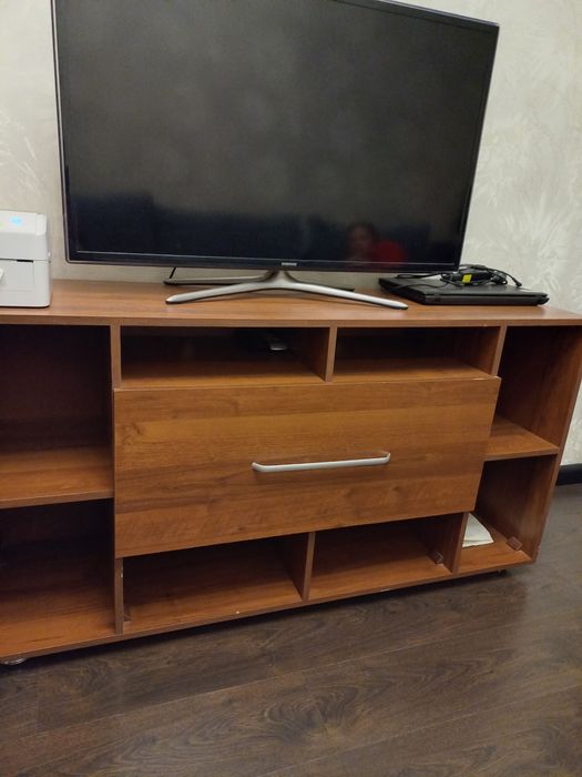 Тумба пол телевизор с полками