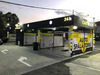 Spalatorie auto self-service / spălătorie cu jetoane .