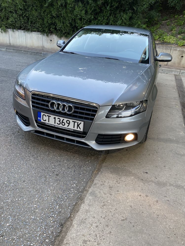 Audi a4 2.0 tfsi 2011 г.