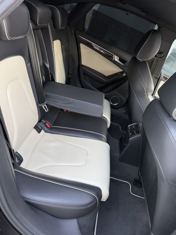 Audi A4 3.0 TFSI 272cp Quattro pachet Exclusive