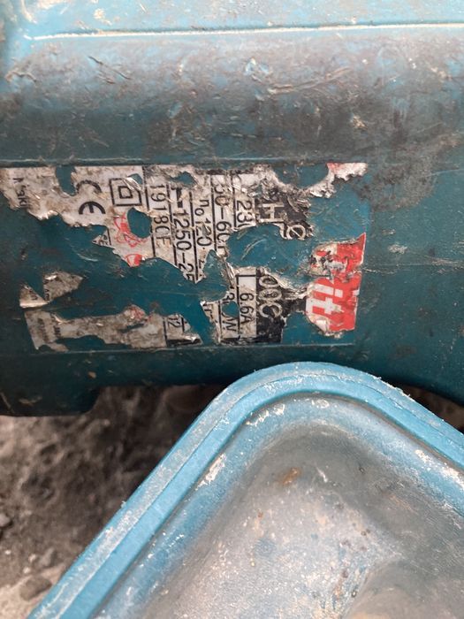 Cutie Makita HR 4000C Stare Buna