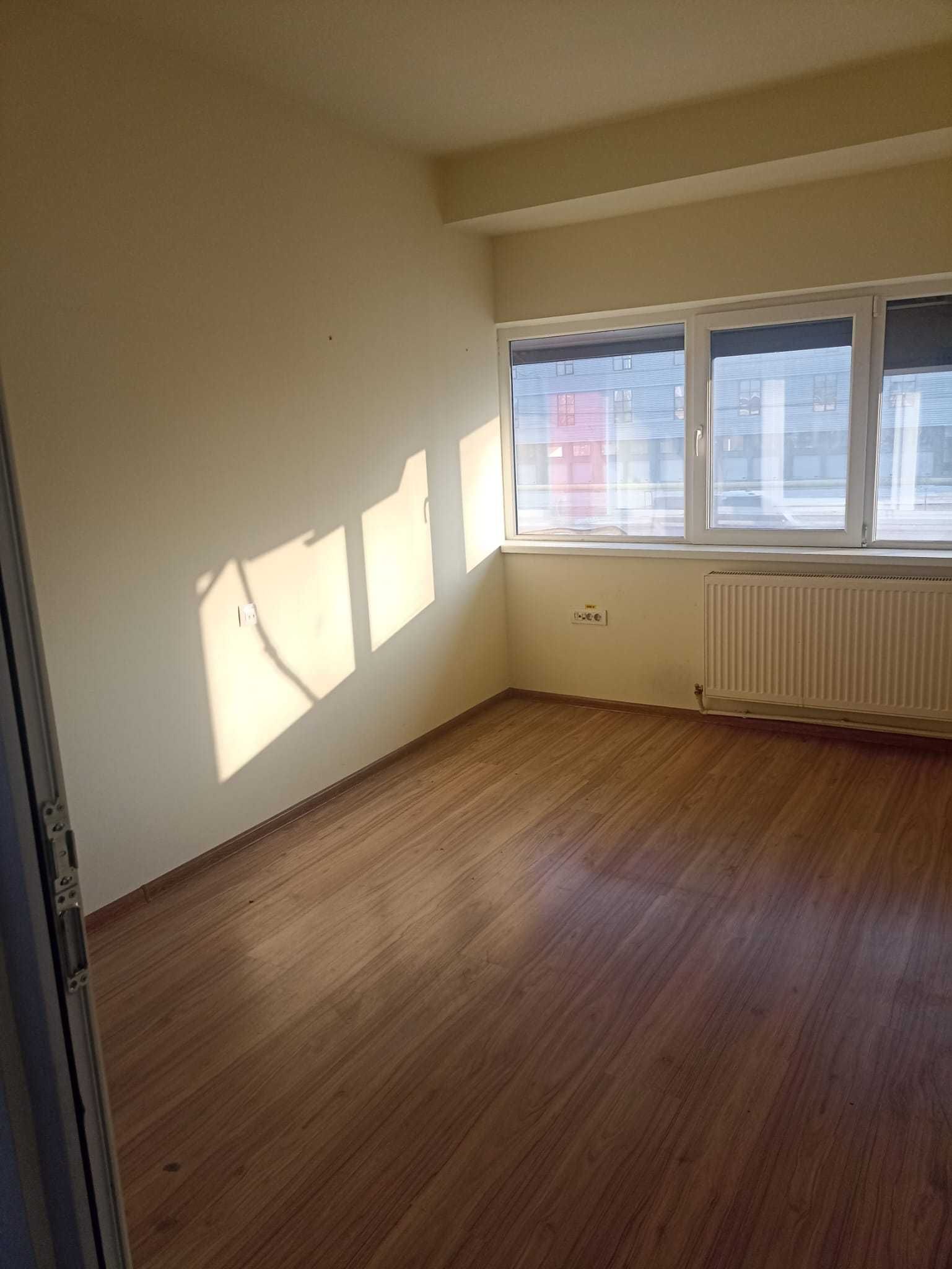 Proprietar/S.C. Inchiriez Spatiu 190 mp Iasi Calea Chisinaului Nr 23A