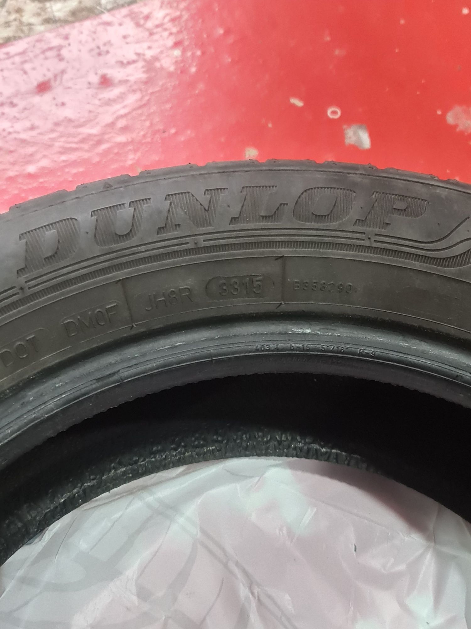 Vanb cauciucuri Dunlop