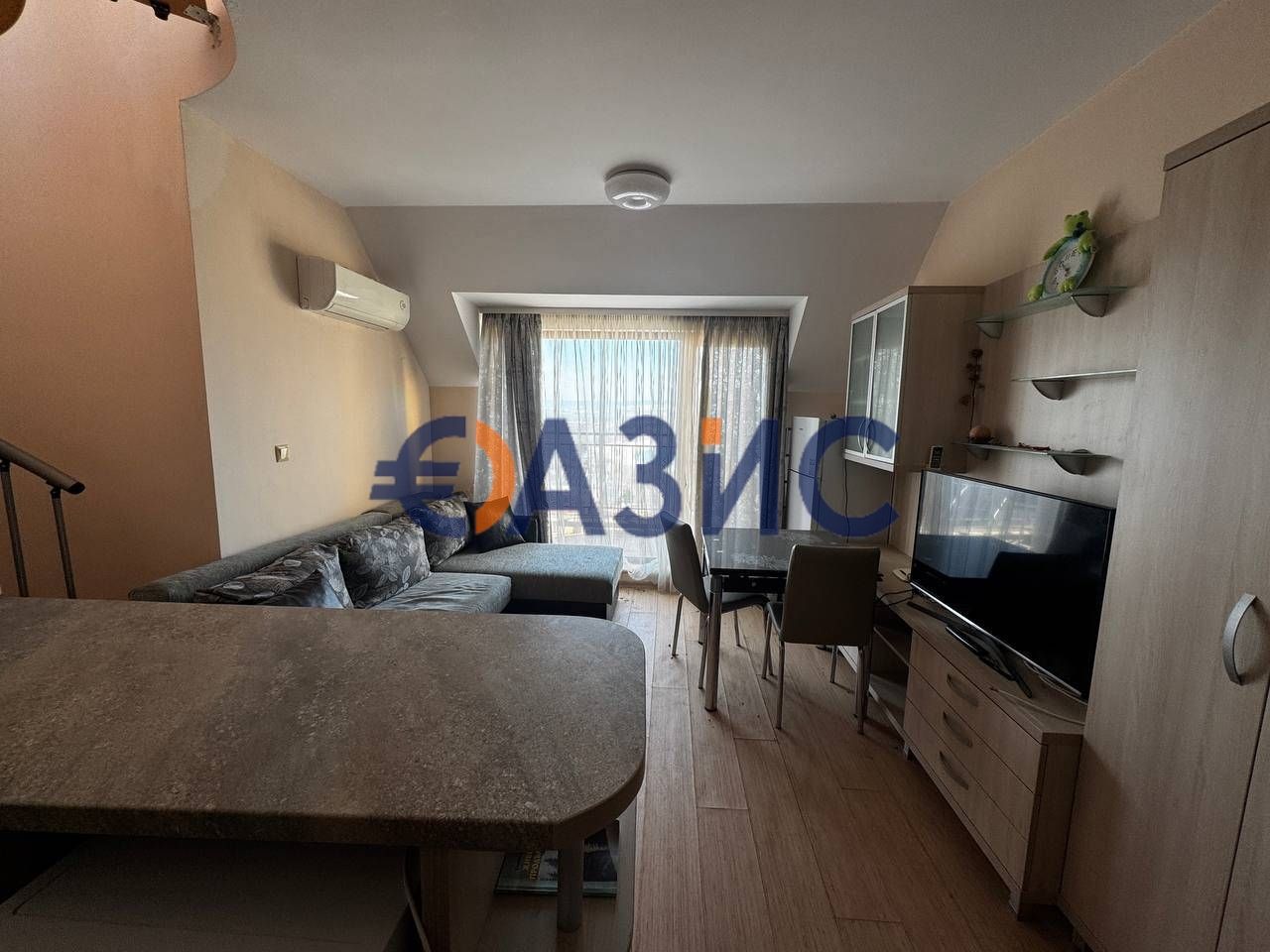 Апартамент с изглед към морето в гр. Варна, кв. Зеленика, 59.5 кв. м и
