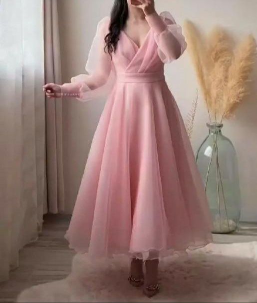 Платье новый 42размер