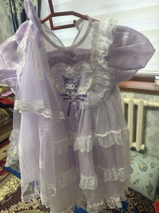 Куроми адеми койлек сатылады 18мынга алганмын бир рет киген 10мынга бе