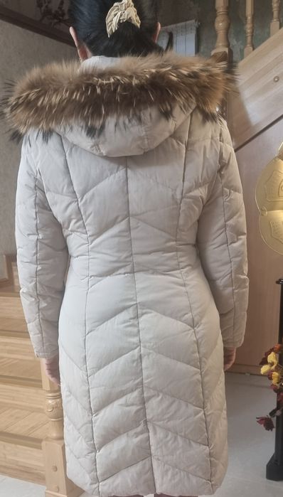 Пуховик женский бу
