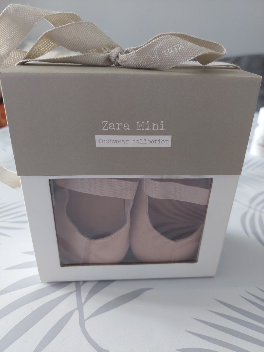 Буйки Zara 17-18 размер