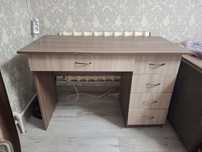 Продам стол письменный размер 120×60