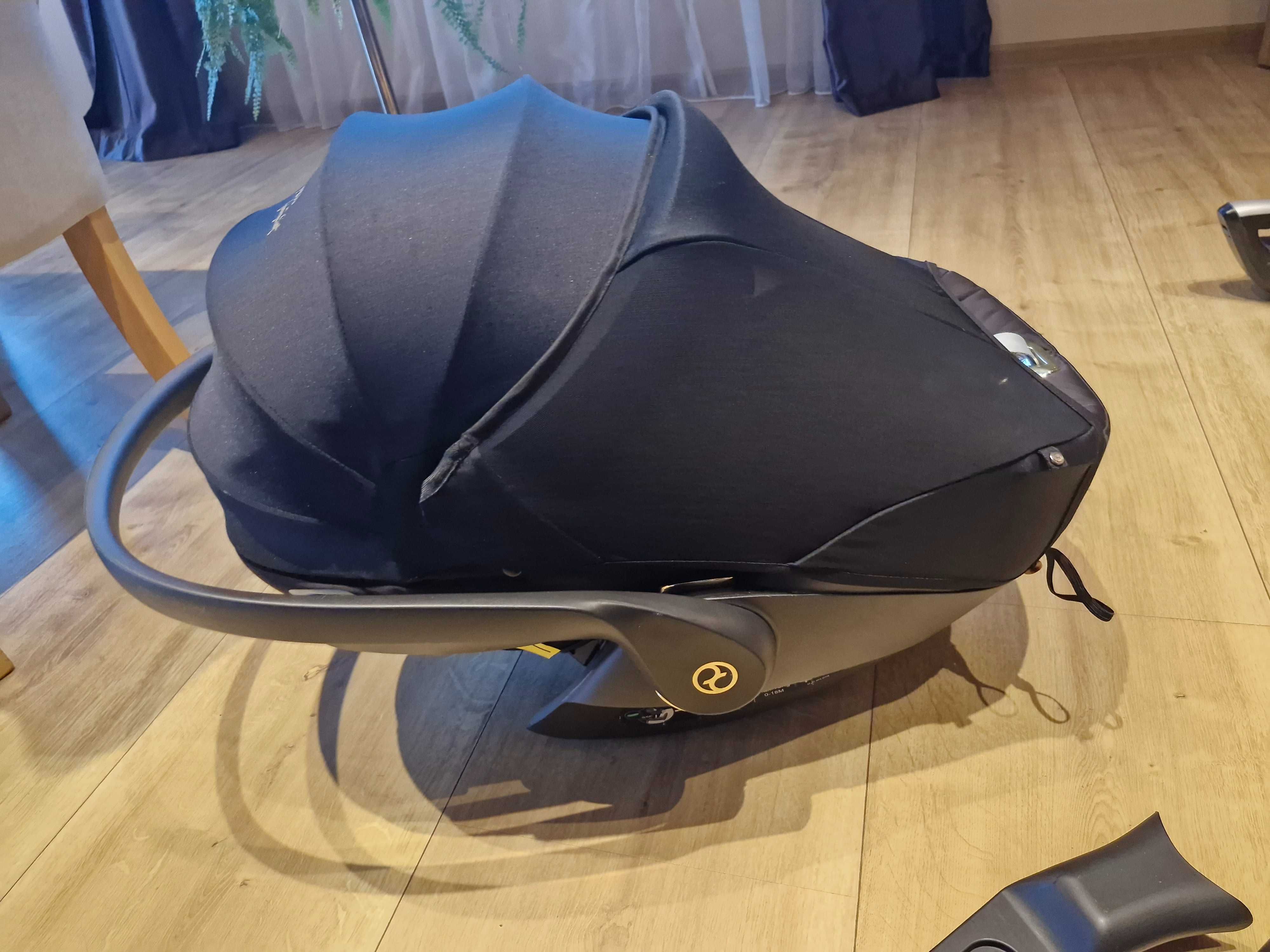 Детски стол за кола CYBEX Cloud Z i-Size Jeremy Scott + БАЗА