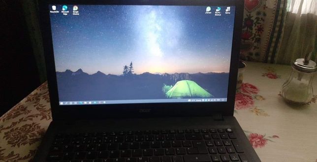 ACER  Laptop  Windows 10 home are pe ea