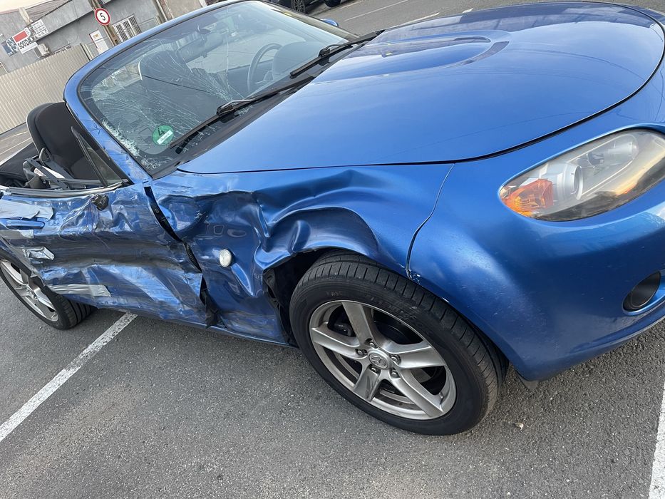 Mazda mx-5 model NC 1.8 avariat-accidentata