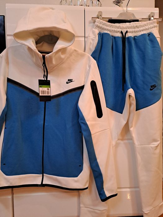 Nike Tech Flecce S&M