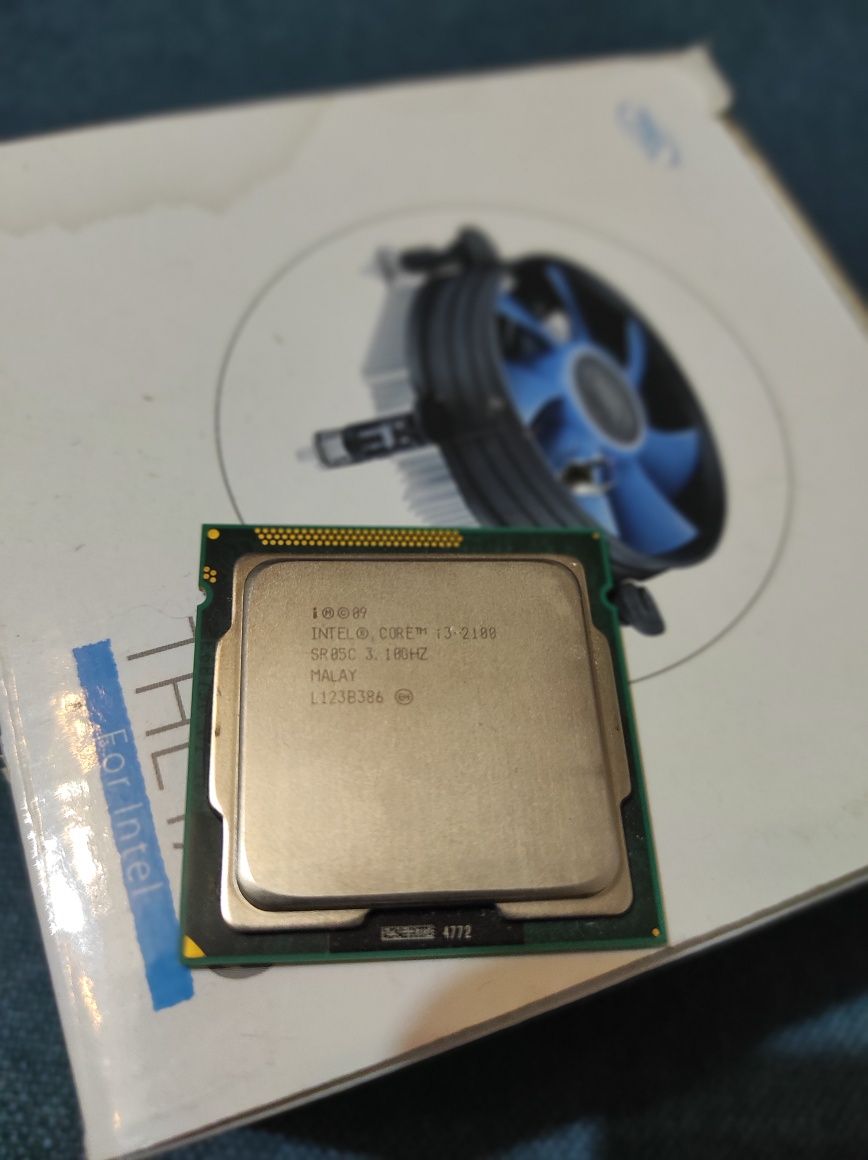 Intel Core i3 2100