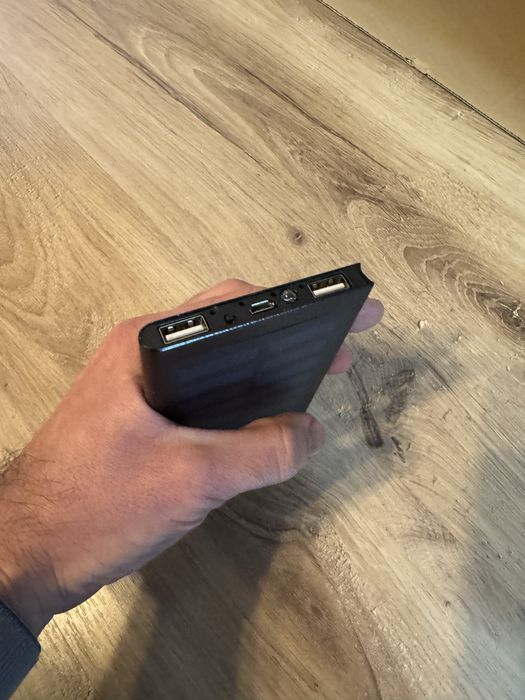 Baterie externa noua