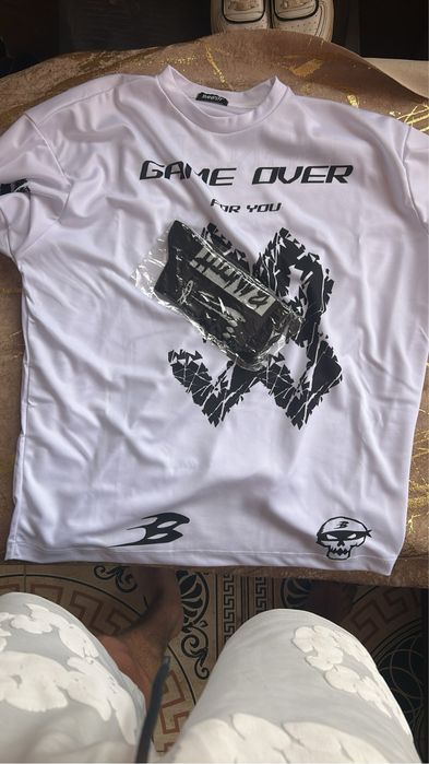 Продавам Limited Banditt тениска