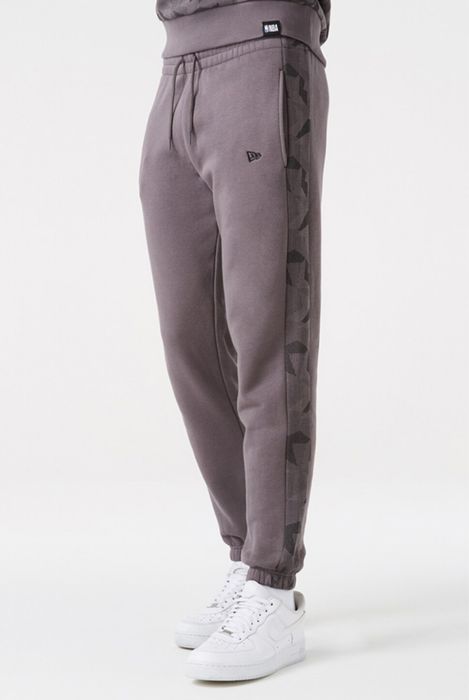 Pantaloni New Era de trening XL