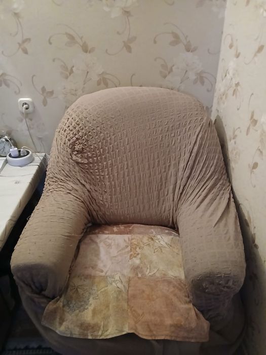 Отдам диван и кресла бесплатно