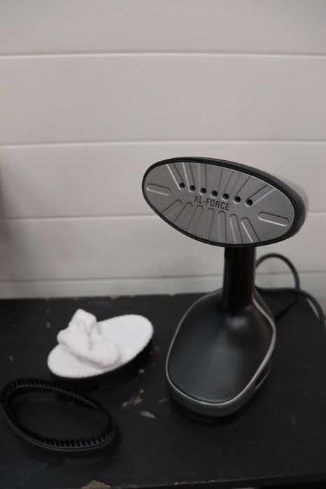 Вертикална ютия Rowenta Steam Force DR8250 Парна четка, 200W, 90 г/мин