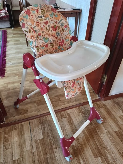 Продам стульчик для кормления