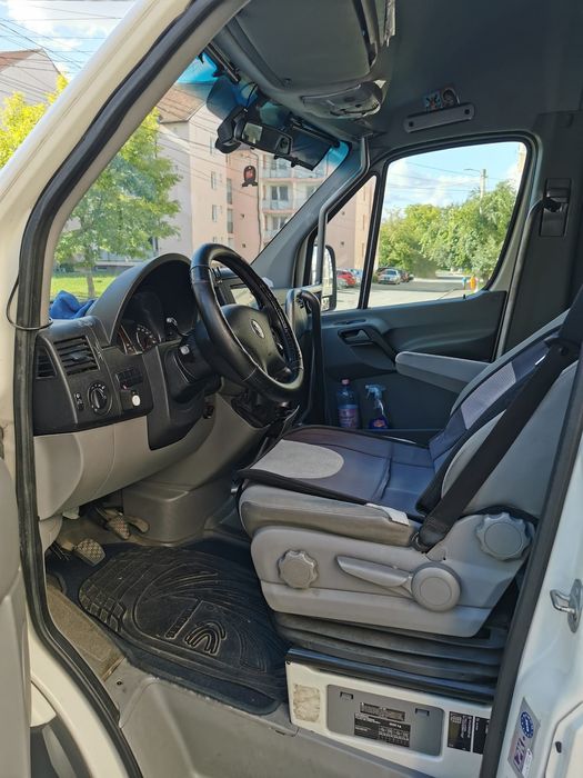 Volkswagen Crafter – 2.5 TDI, 2011, 8+1 locuri