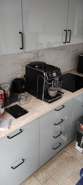 Продава кафеавтомат GranAroma SM6582/10