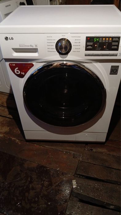 Продам стиральную машину автомат