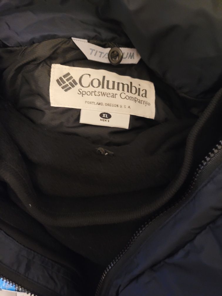 Columbia спортно яке XL НОВО!