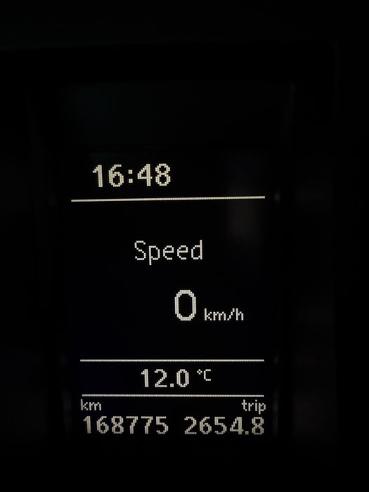 VW Golf VI 1.8 TSI 160CP 2009 • HERTZ UNO • Climatronic