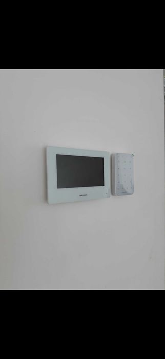 Videointerfon & interfon | Montaj complet | Control acces locuințe