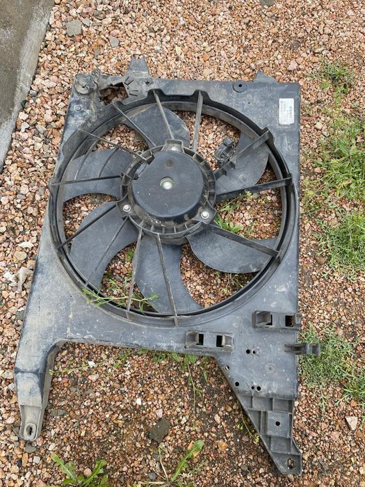Вентилятор с моторчиком Лада Ларгус, logan, Almera.
