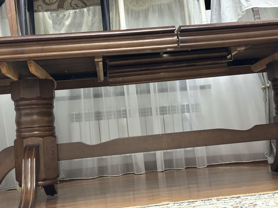 Продается стол б/у и стуля