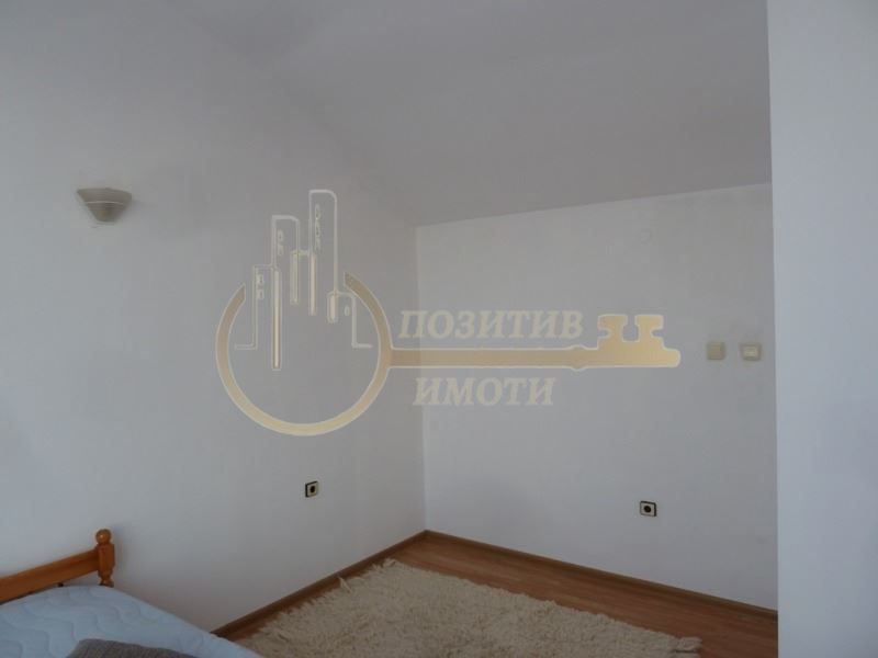 Продава се Тристаен апартамент в София, Център - 123 кв.м за 1952 €/кв.м - Снимка #8