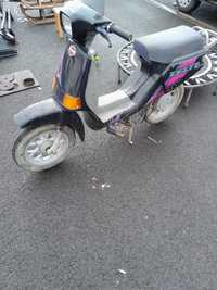 Scuter vespa defect 550 lei