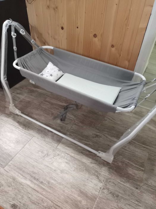 Бебешки хамак на стойка